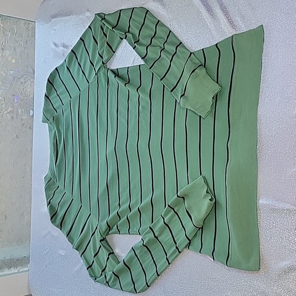 Y2k Vintage Juicy Couture Button Up Tshirt Cardigan Green & Navy Striped SZ:M - Picture 11 of 11